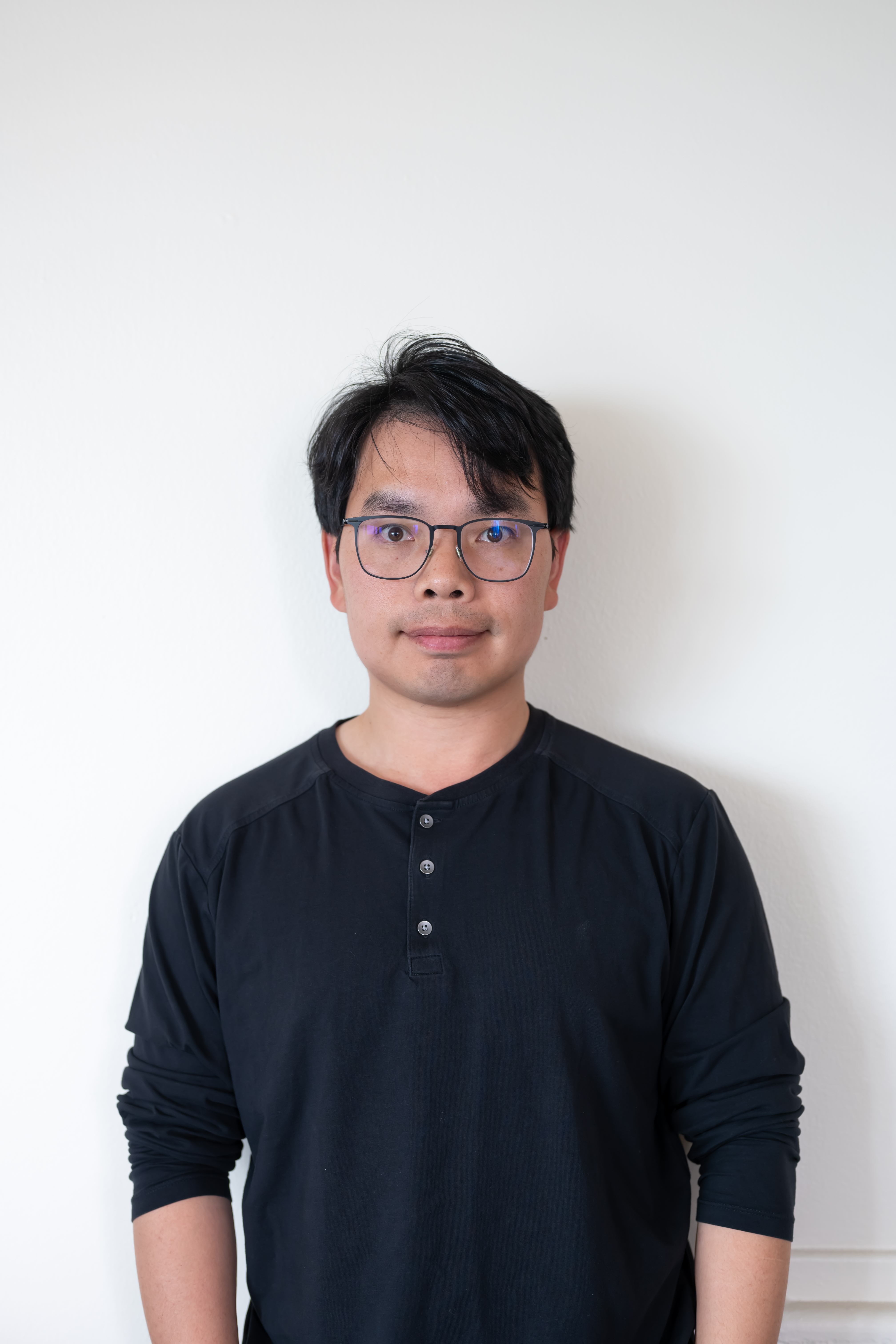 Portrait of Qun Wang